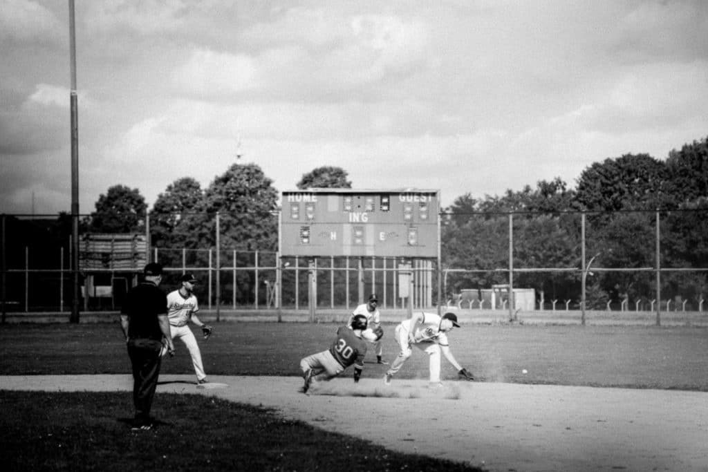 Baseball Berlin Germany Sportfotografie Spielszene Challengers fotografiert von Sascha Hoecker