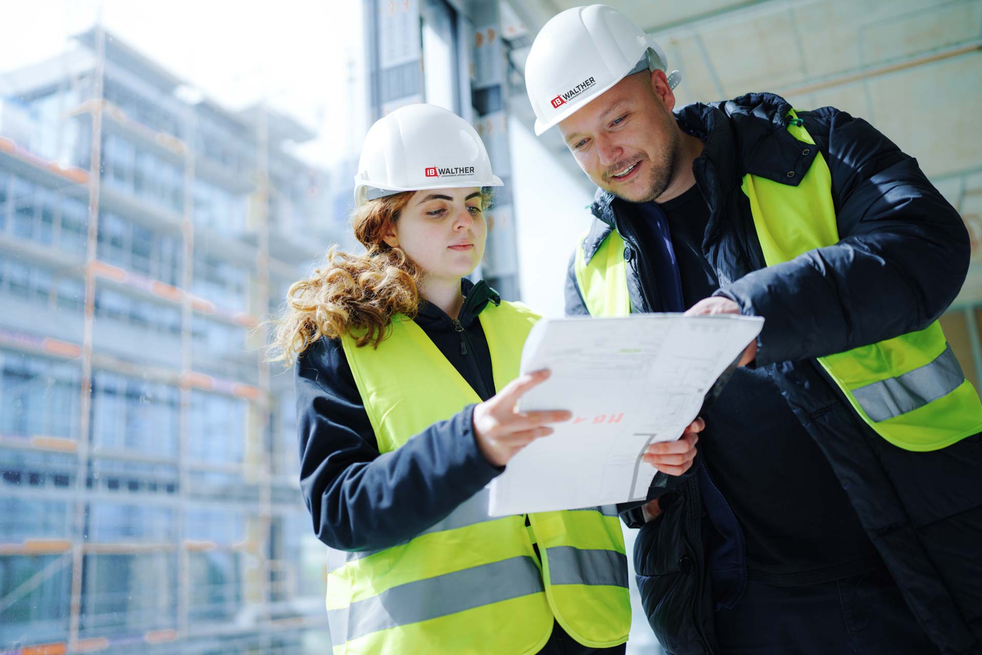 Projektleitung bei der Abstimmung technischer Details für Gebäudeautomation