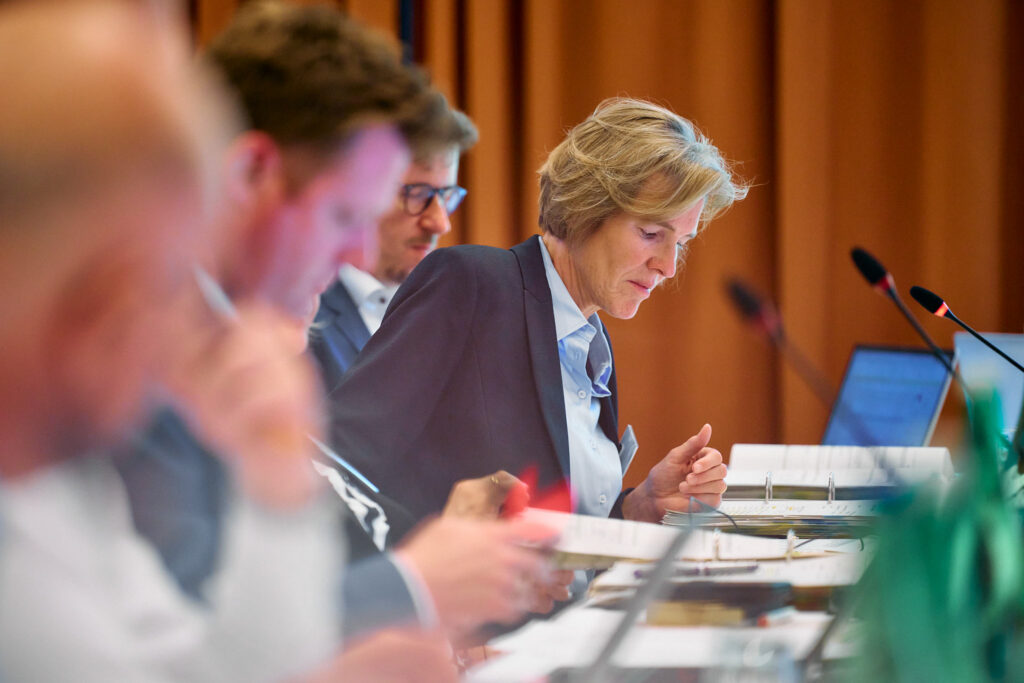 Teilnehmende der Verbraucherschutzministerkonferenz 2026 in Potsdam